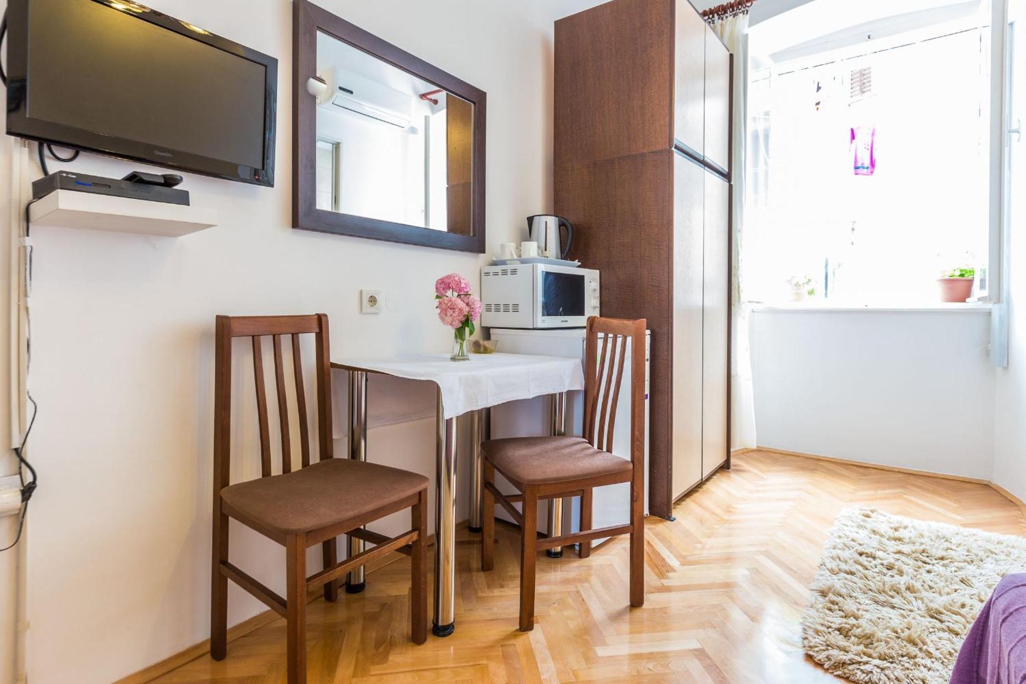 Mila Apartments In Old Town Centre Zadar Chambre photo